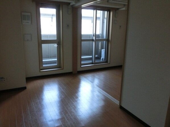 ドゥーエ幡ヶ谷の物件内観写真